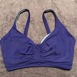 Ora a top size small